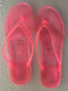 Size 9 NOBO Neon Pink Translucent Jelly Thong Sandals